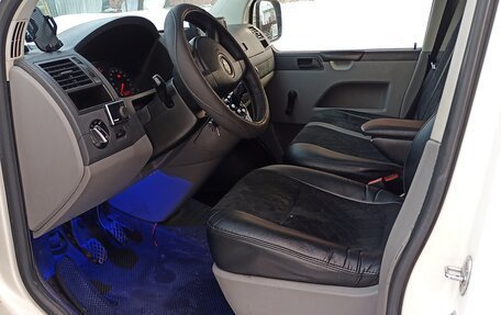 Volkswagen Transporter T5 рестайлинг, 2008 год, 1 250 000 рублей, 12 фотография