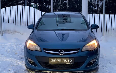 Opel Astra J, 2013 год, 749 000 рублей, 2 фотография