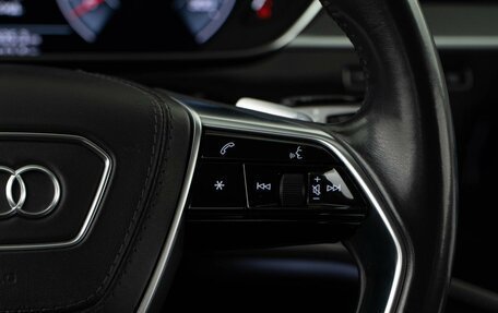 Audi A8, 2019 год, 4 183 055 рублей, 15 фотография