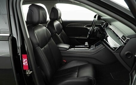 Audi A8, 2019 год, 4 183 055 рублей, 9 фотография