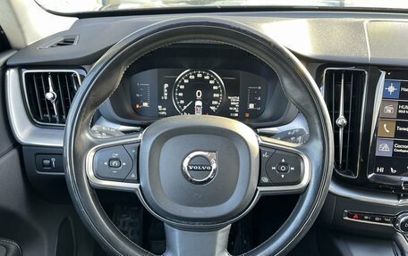 Volvo XC60 II, 2018 год, 3 440 000 рублей, 18 фотография