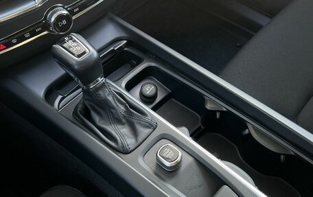 Volvo XC60 II, 2018 год, 3 440 000 рублей, 24 фотография