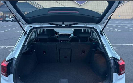 Volkswagen T-Roc I, 2021 год, 1 700 000 рублей, 10 фотография