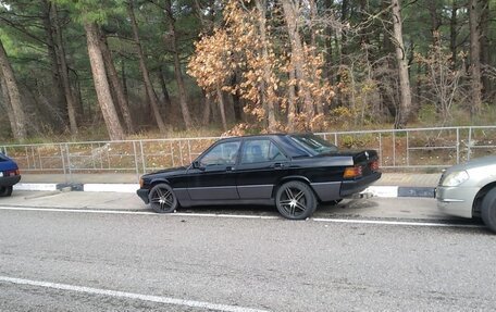 Mercedes-Benz 190 (W201), 1989 год, 400 000 рублей, 2 фотография