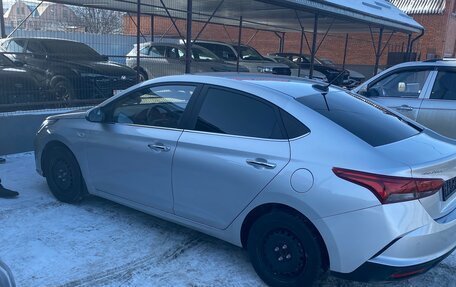 Hyundai Solaris II рестайлинг, 2020 год, 1 450 000 рублей, 4 фотография