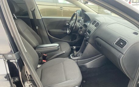 Volkswagen Polo VI (EU Market), 2013 год, 790 000 рублей, 16 фотография