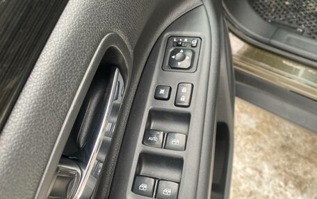 Mitsubishi Outlander III рестайлинг 3, 2018 год, 1 900 000 рублей, 30 фотография