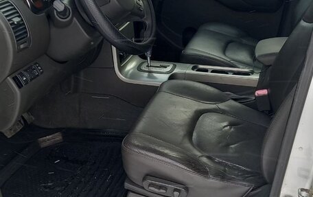 Nissan Pathfinder, 2007 год, 950 000 рублей, 12 фотография