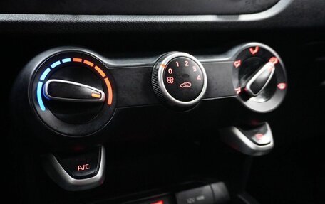 KIA Rio IV, 2017 год, 1 200 000 рублей, 13 фотография