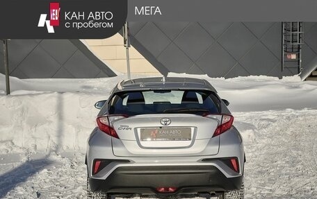 Toyota C-HR I рестайлинг, 2019 год, 2 392 000 рублей, 4 фотография