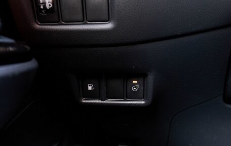 Toyota C-HR I рестайлинг, 2019 год, 2 392 000 рублей, 13 фотография