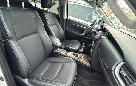 Toyota Fortuner II, 2021 год, 6 000 000 рублей, 10 фотография