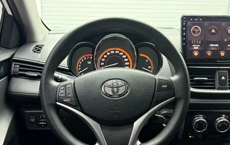 Toyota Yaris XP150 рестайлинг, 2022 год, 1 038 017 рублей, 11 фотография