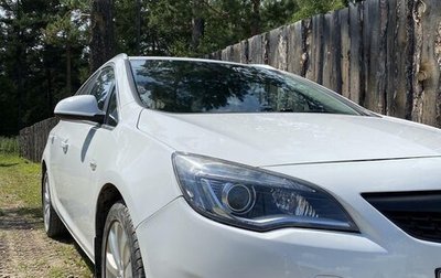 Opel Astra J, 2011 год, 970 000 рублей, 1 фотография