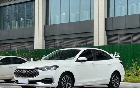 Ford Escort, 2022 год, 1 150 000 рублей, 1 фотография