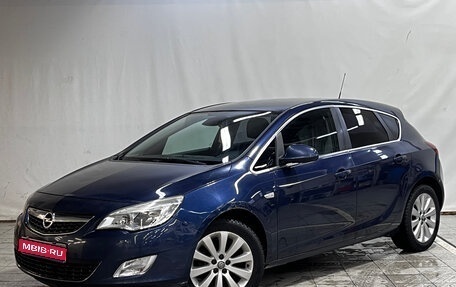 Opel Astra J, 2010 год, 570 000 рублей, 1 фотография