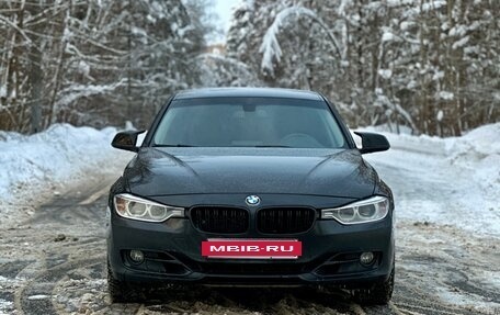 BMW 3 серия, 2013 год, 1 800 000 рублей, 3 фотография