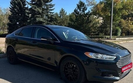 Ford Fusion (North America) II, 2014 год, 1 400 000 рублей, 10 фотография