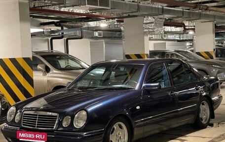 Mercedes-Benz E-Класс, 1998 год, 2 150 000 рублей, 14 фотография