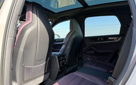 Porsche Cayenne III, 2025 год, 18 700 000 рублей, 20 фотография