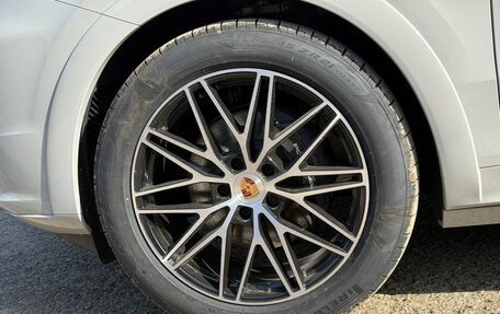 Porsche Cayenne III, 2025 год, 18 700 000 рублей, 16 фотография