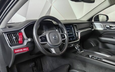 Volvo V60 Cross Country II, 2019 год, 2 597 000 рублей, 19 фотография