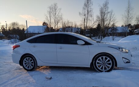 Hyundai i40 I рестайлинг, 2013 год, 880 000 рублей, 2 фотография