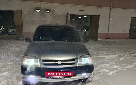 Chevrolet Niva I рестайлинг, 2003 год, 249 000 рублей, 7 фотография