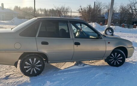 Daewoo Nexia I рестайлинг, 2008 год, 180 000 рублей, 5 фотография