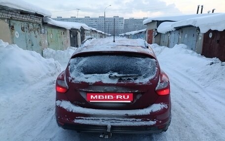 Ford Focus III, 2011 год, 595 000 рублей, 2 фотография