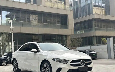 Mercedes-Benz A-Класс, 2022 год, 1 975 213 рублей, 7 фотография