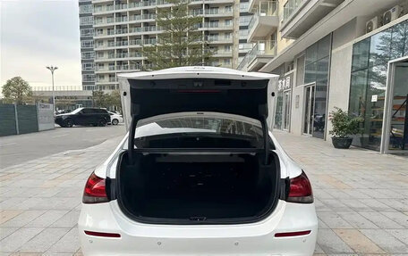 Mercedes-Benz A-Класс, 2022 год, 1 975 213 рублей, 5 фотография