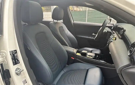 Mercedes-Benz A-Класс, 2022 год, 1 975 213 рублей, 14 фотография