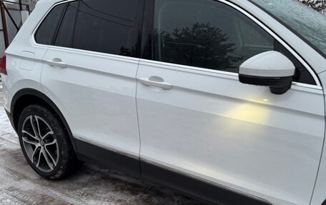 Volkswagen Tiguan II, 2017 год, 2 500 000 рублей, 13 фотография