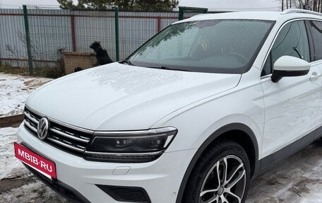 Volkswagen Tiguan II, 2017 год, 2 500 000 рублей, 6 фотография