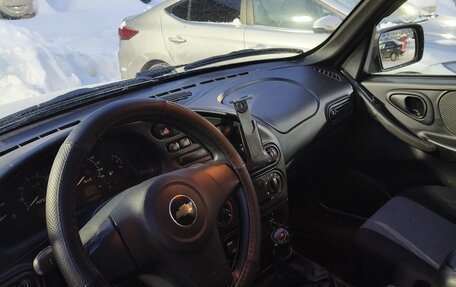 Chevrolet Niva I рестайлинг, 2019 год, 820 000 рублей, 5 фотография