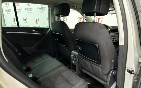 Volkswagen Tiguan I, 2012 год, 1 099 000 рублей, 16 фотография