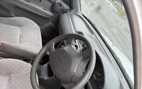 Nissan March II, 2001 год, 230 000 рублей, 8 фотография