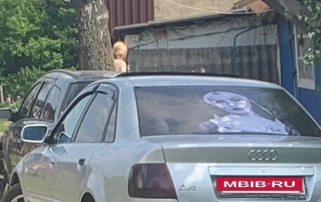 Audi A4, 1999 год, 275 000 рублей, 4 фотография