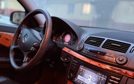 Mercedes-Benz E-Класс, 2008 год, 1 100 000 рублей, 3 фотография