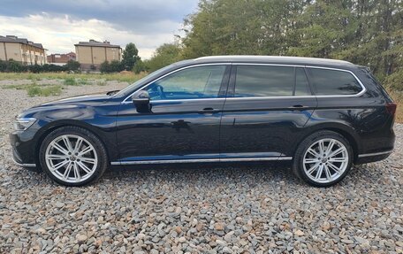 Volkswagen Passat B8 рестайлинг, 2020 год, 3 000 000 рублей, 9 фотография