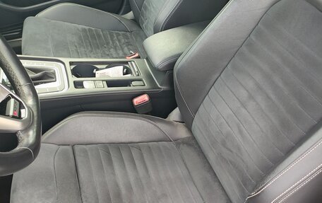 Volkswagen Passat B8 рестайлинг, 2020 год, 3 000 000 рублей, 10 фотография