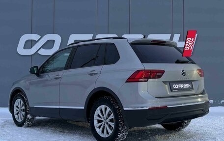 Volkswagen Tiguan II, 2021 год, 3 335 000 рублей, 2 фотография