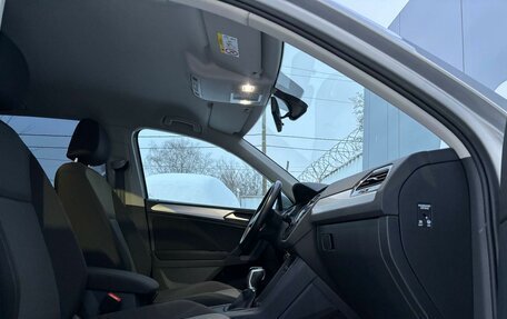 Volkswagen Tiguan II, 2021 год, 3 335 000 рублей, 10 фотография