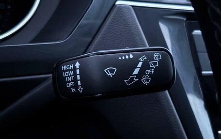 Volkswagen Tiguan II, 2021 год, 3 335 000 рублей, 19 фотография