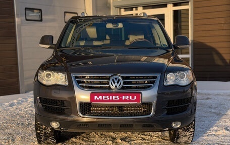 Volkswagen Touareg III, 2008 год, 2 000 000 рублей, 1 фотография