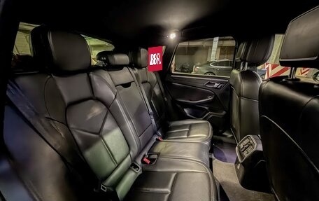 Porsche Macan I рестайлинг, 2018 год, 3 400 000 рублей, 13 фотография