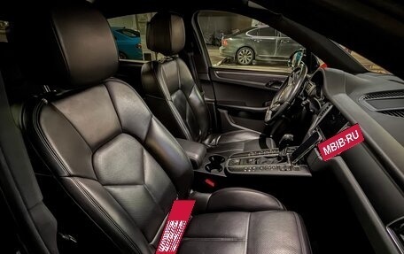 Porsche Macan I рестайлинг, 2018 год, 3 400 000 рублей, 6 фотография
