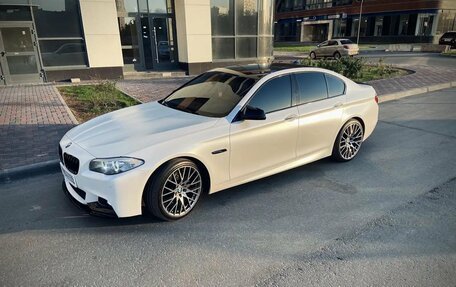 BMW 5 серия, 2012 год, 1 800 000 рублей, 2 фотография