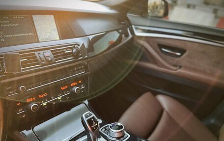 BMW 5 серия, 2012 год, 1 800 000 рублей, 15 фотография